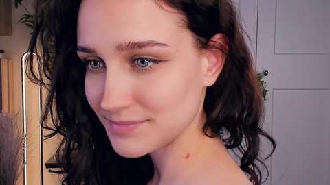 alice_caprrice free recording from 2025-04-24 03:54:00