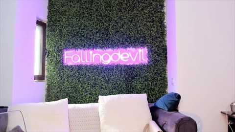 hotfallingdevil free recording from 2025-04-24 06:20:00