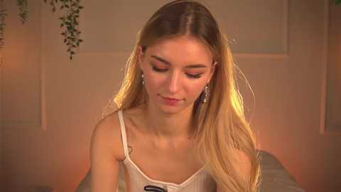 my_little_pollly free recording from 2025-04-24 16:24:00