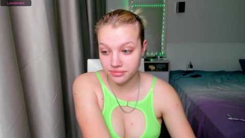 ary_little free recording from 2025-04-28 03:35:00