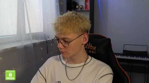 kirill_20_cm free recording from 2025-04-28 06:20:00