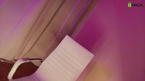 hollyextra free recording from 2025-05-01 17:14:00