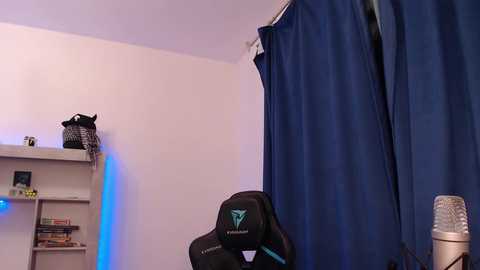 teddy_mode free recording from 2025-05-01 19:15:00