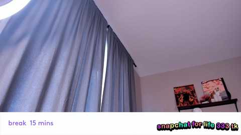 vivian_qwerty free recording from 2025-05-01 08:53:00