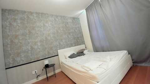 ehotlovea free recording from 