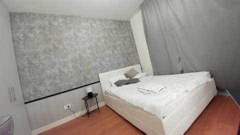 ehotlovea free recording from 2025-05-03 03:16:00