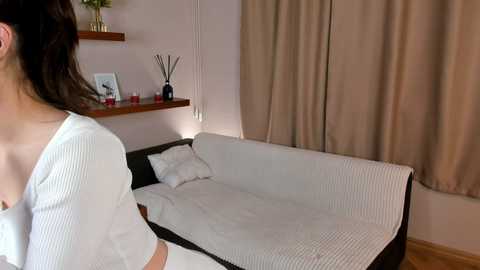 harrietheston free recording from 2025-05-03 11:32:00