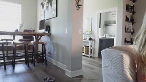 sexyblondegurl free recording from 