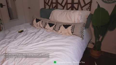 tantric_eden_ free recording from 2025-05-03 02:29:00