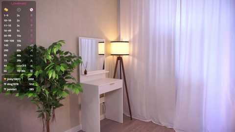 moirebroady free recording from 2025-05-06 08:07:00