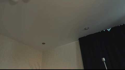 tatti_1 free recording from 2025-05-06 05:00:00