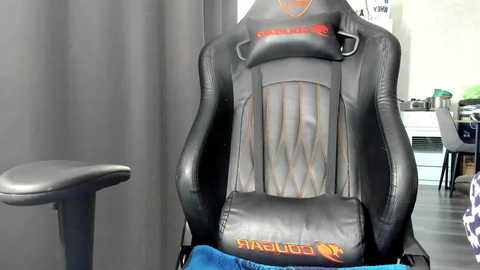 courtney_luv free recording from 2025-05-07 14:30:00