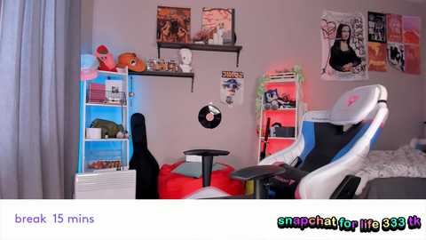 vivian_qwerty free recording from 2025-05-07 08:08:00