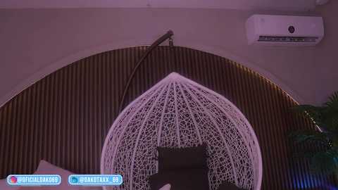 dakota_leex free recording from 2025-05-10 04:23:00