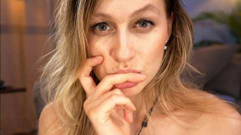 _keti_ free recording from 2025-05-12 04:02:00