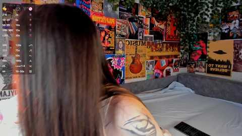 flirtykitty_ free recording from 2025-05-12 00:56:00