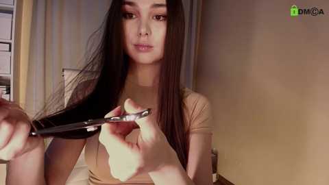 hollyextra free recording from 2025-05-13 21:28:00