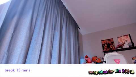 vivian_qwerty free recording from 2025-05-13 07:18:00