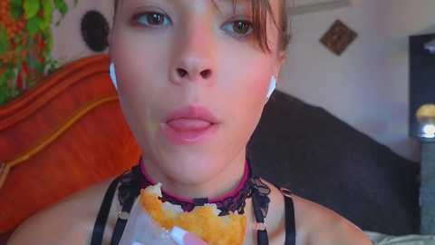 _demi_dee_ free recording from 2025-05-15 08:32:00