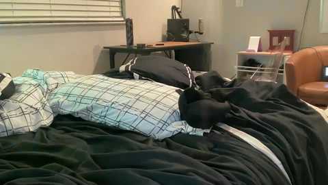 valentinewish free recording from 2025-05-15 03:16:00