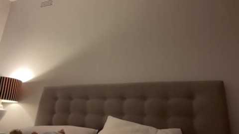 sarah_heart_aus free recording from 2025-05-17 06:48:00