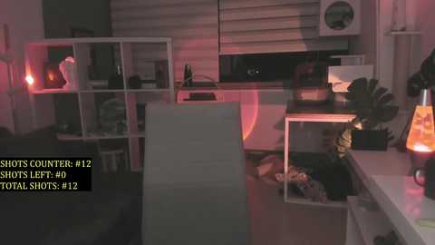 lonelly_lolly98 free recording from 2025-05-18 07:12:00