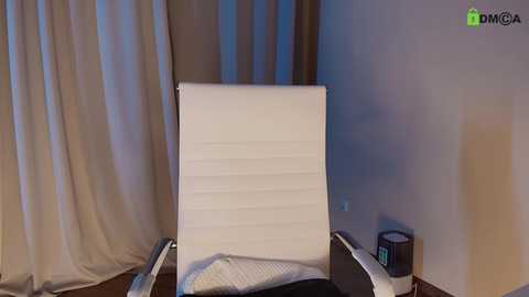 hollyextra free recording from 2025-05-20 19:58:00