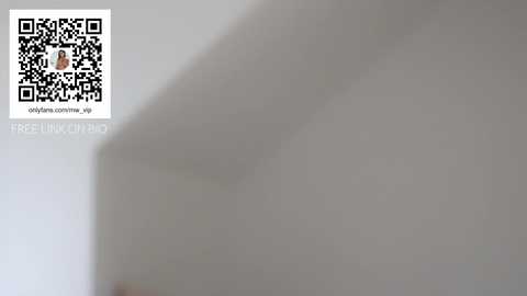 miiiawallace free recording from 2025-05-21 11:57:00