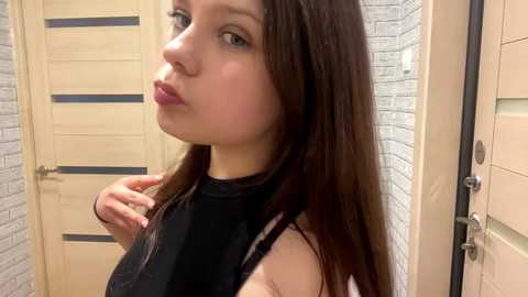 kitty_shy89 free recording from 2025-05-22 15:57:00