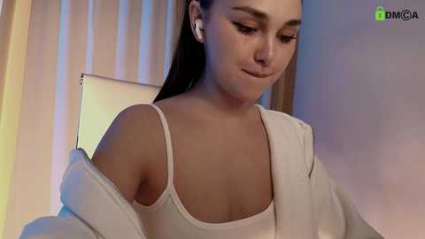 hollyextra free recording from 2025-05-23 19:46:00