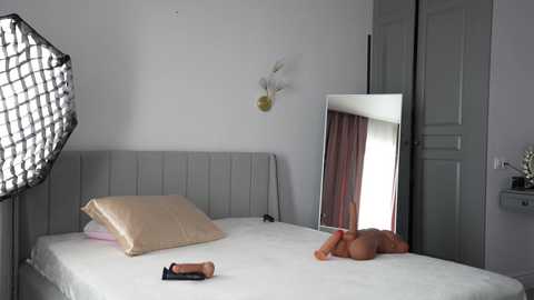 vika54784 free recording from 2025-05-23 12:57:00