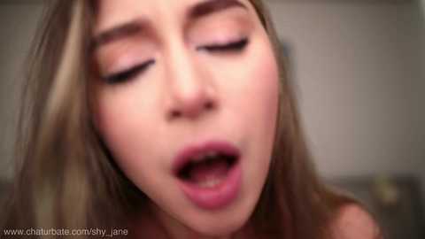 shy_jane free recording from 2025-05-25 09:01:00