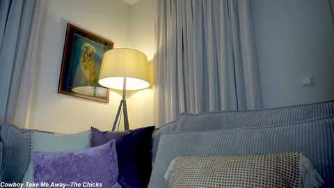 x_lily_x free recording from 2025-05-26 02:27:00