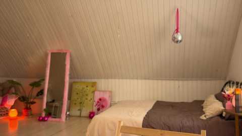 uwunikaa free recording from 2025-05-30 11:39:00