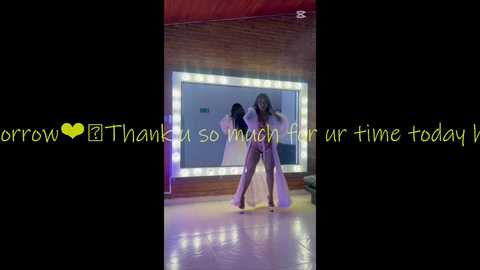 laady_brownn free recording from 2025-05-31 18:27:00