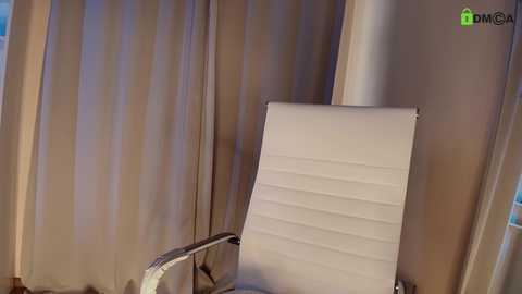 hollyextra free recording from 2025-06-03 14:31:00