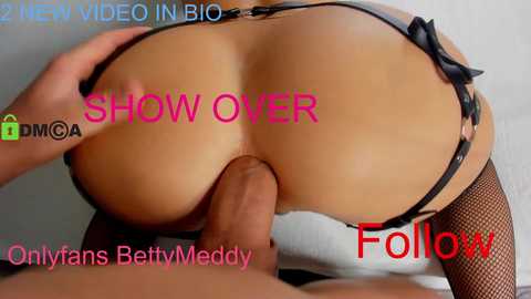 cris__alex__ free recording from 2025-06-04 21:16:00