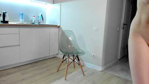 emma_flin free recording from 2025-06-05 14:30:00