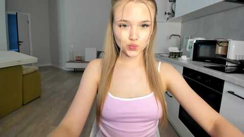 flooora_0 free recording from 2025-06-05 14:28:00