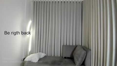 nina_ponse free recording from 2025-06-05 01:02:00