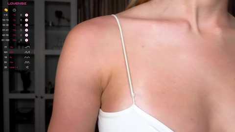 cute_fox_girl free recording from 2025-06-07 13:47:00