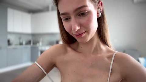 solar_bella free recording from 2025-06-09 10:28:00