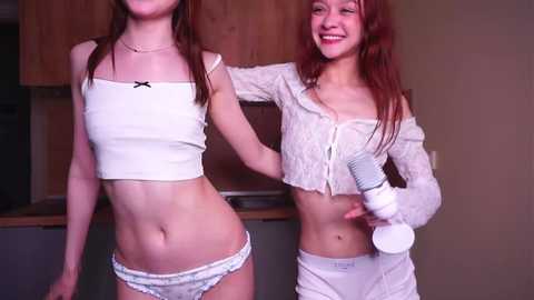 delorathecookie free recording from 2025-06-11 22:28:00