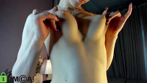 dearly_emily free recording from 2025-06-12 06:56:00