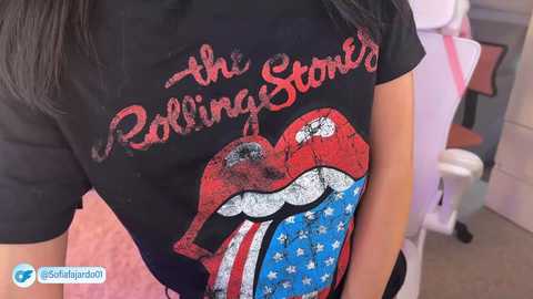 sweet_littleee free recording from 