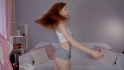 leahsthetics free recording from 2025-06-15 07:47:00