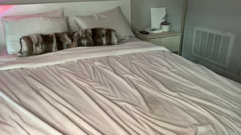 monimaney free recording from 2025-06-15 01:59:00