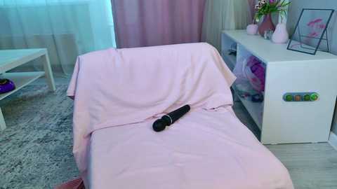 b4by_lol1 free recording from 2025-06-16 07:47:00