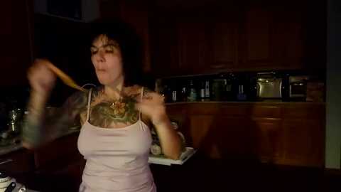 _frankie_rivers free recording from 2025-06-17 08:40:00