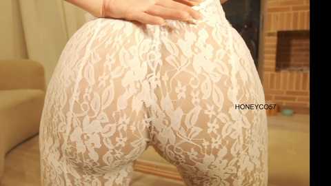 honeyco57 free recording from 2025-06-17 23:13:00